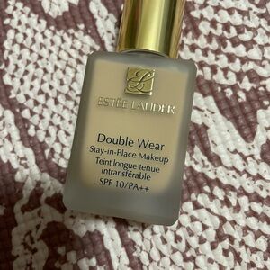BN! Estee Lauder Cream Foundation Long-Lasting Full Coverage